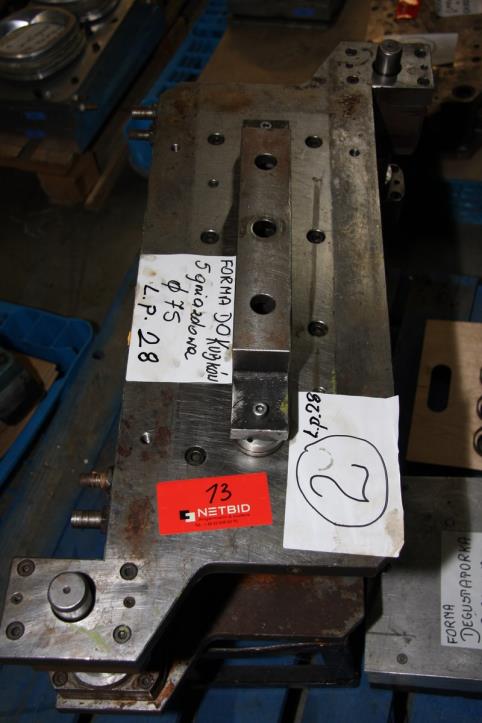 Plastic processing machines for plastic dishes-2